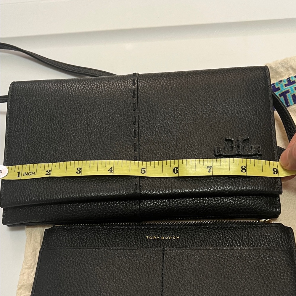 TORY BURCH  McGraw Pebbled Leather Crossbody Bag - Picture 8 of 9